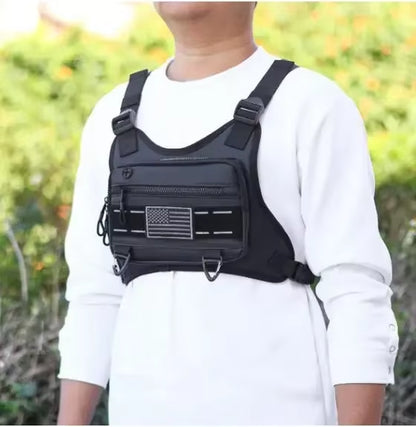 Sports Chest Bag Water Resistant Lightweight Front Chest Pack Running Vest Bag with Built-In Phone Holder Extra Storage 가방 Bolsa